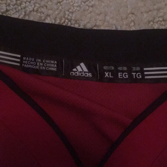 Throwback Lebron James jersey - Picture 4 of 5